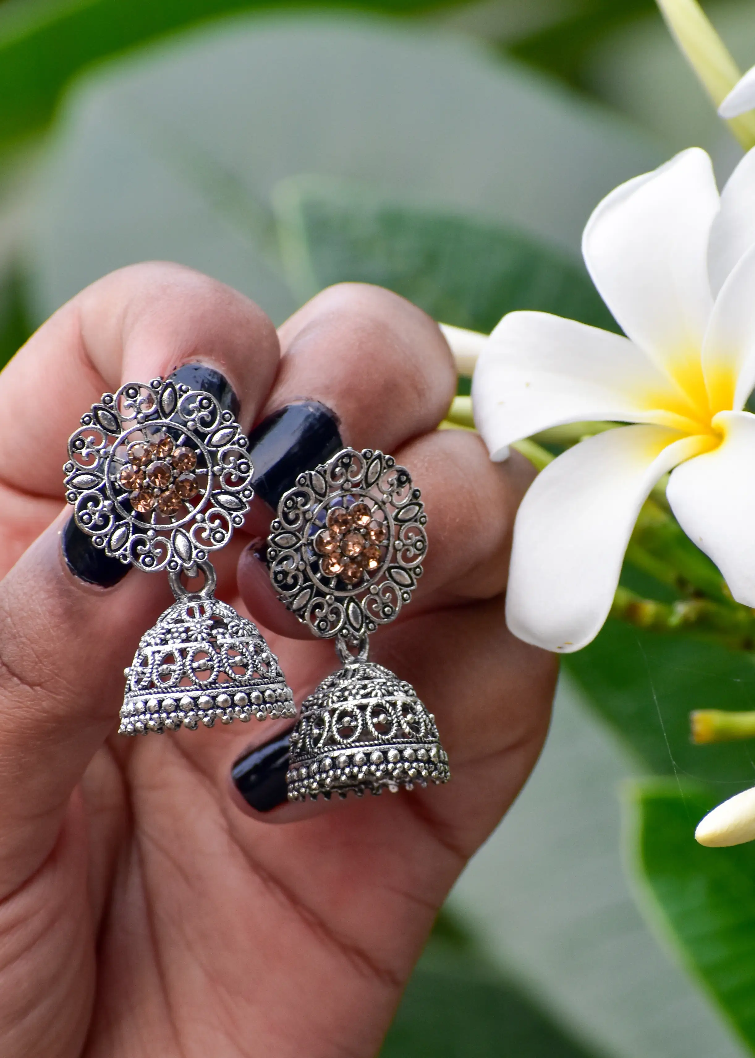 Moh Jhumki Image