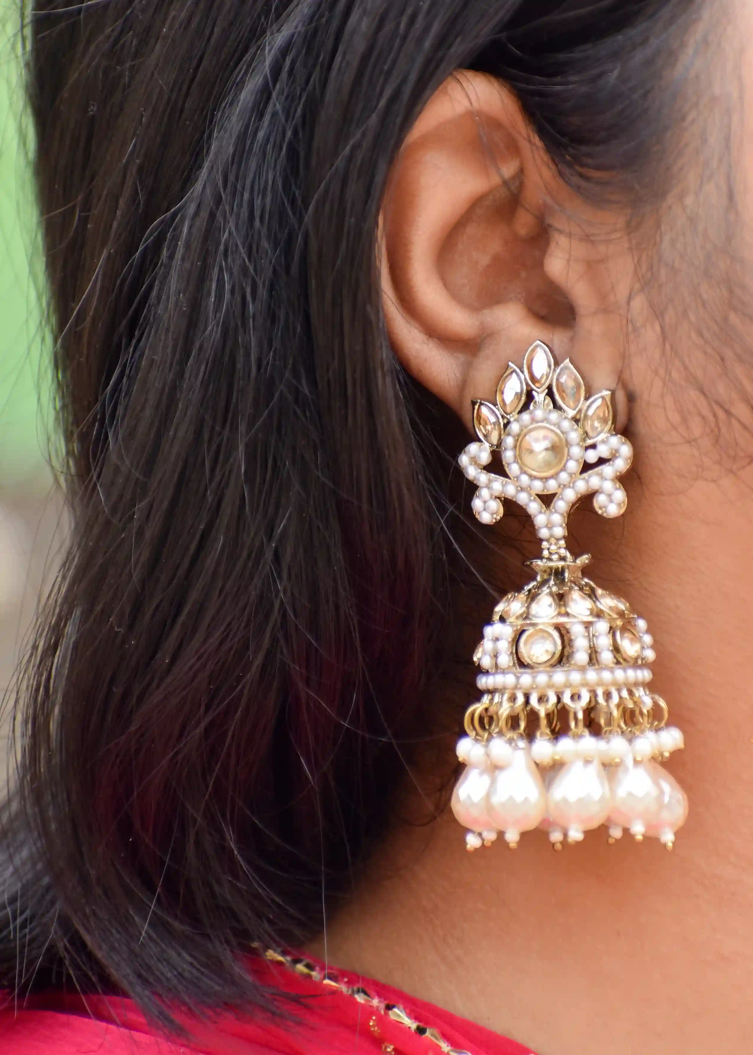 Raani Jhumki - Hover Image