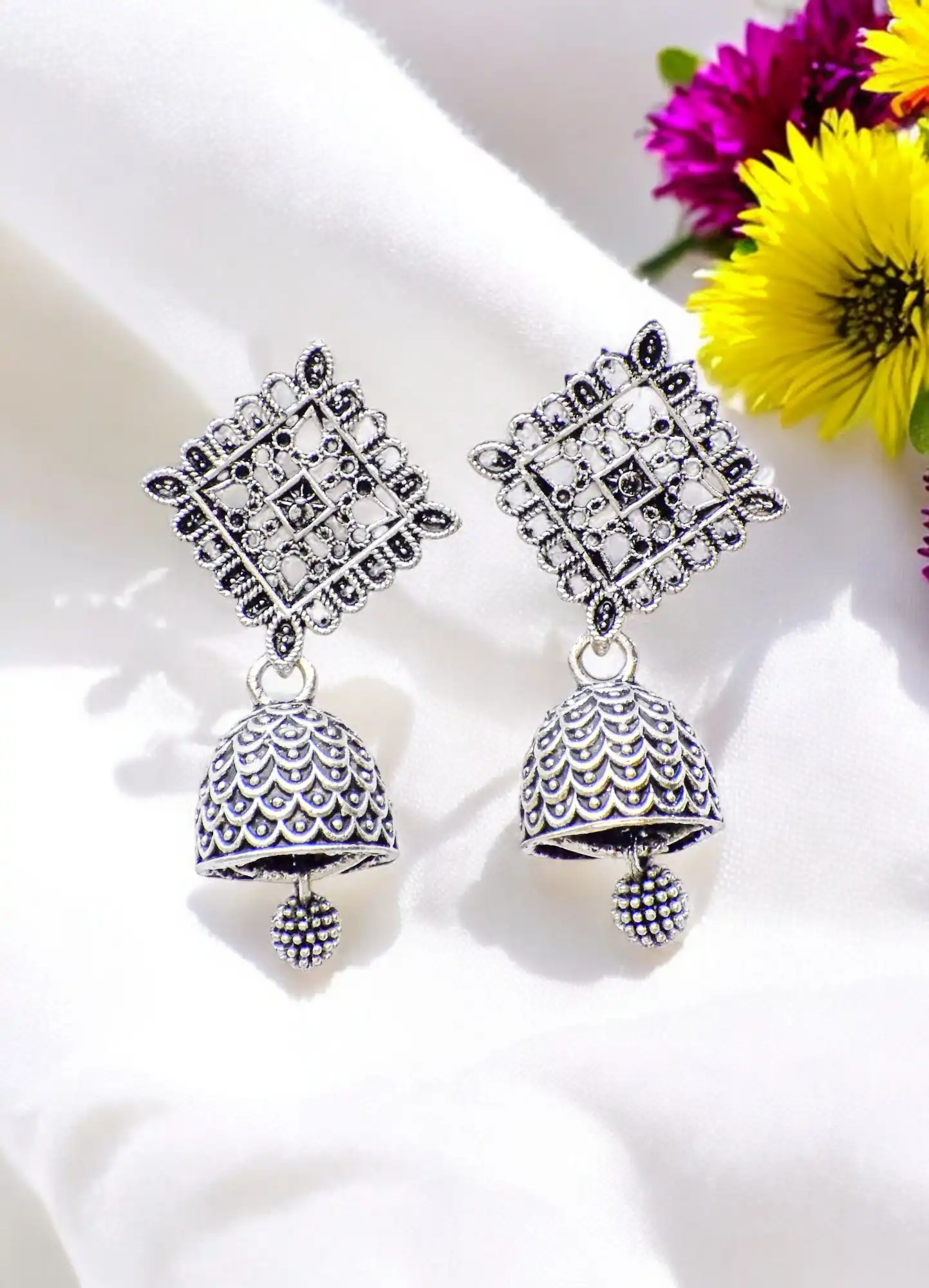 Parul Jhumki - Hover Image