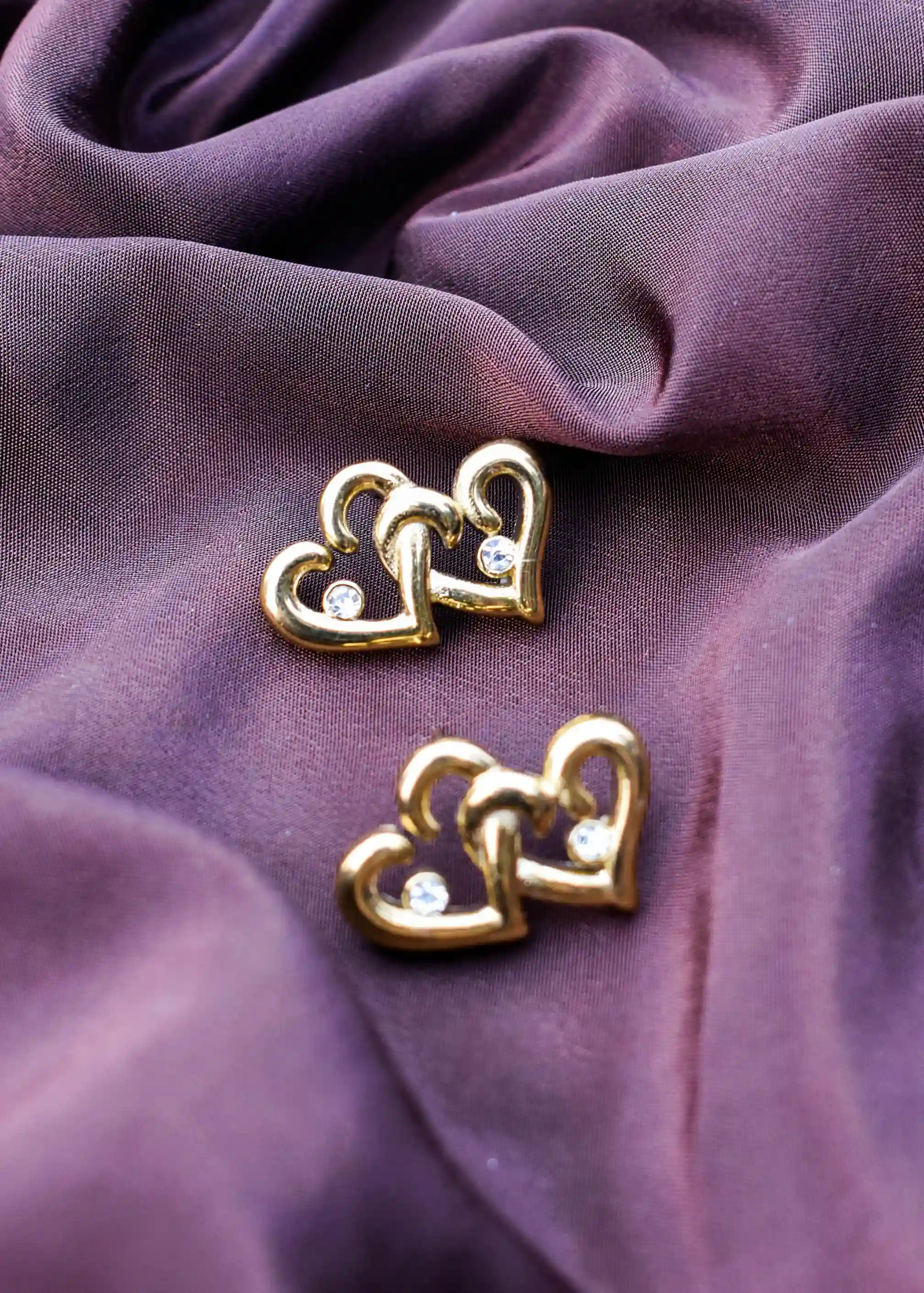 Connected Hearts Earrings| Anti Tarnish Image
