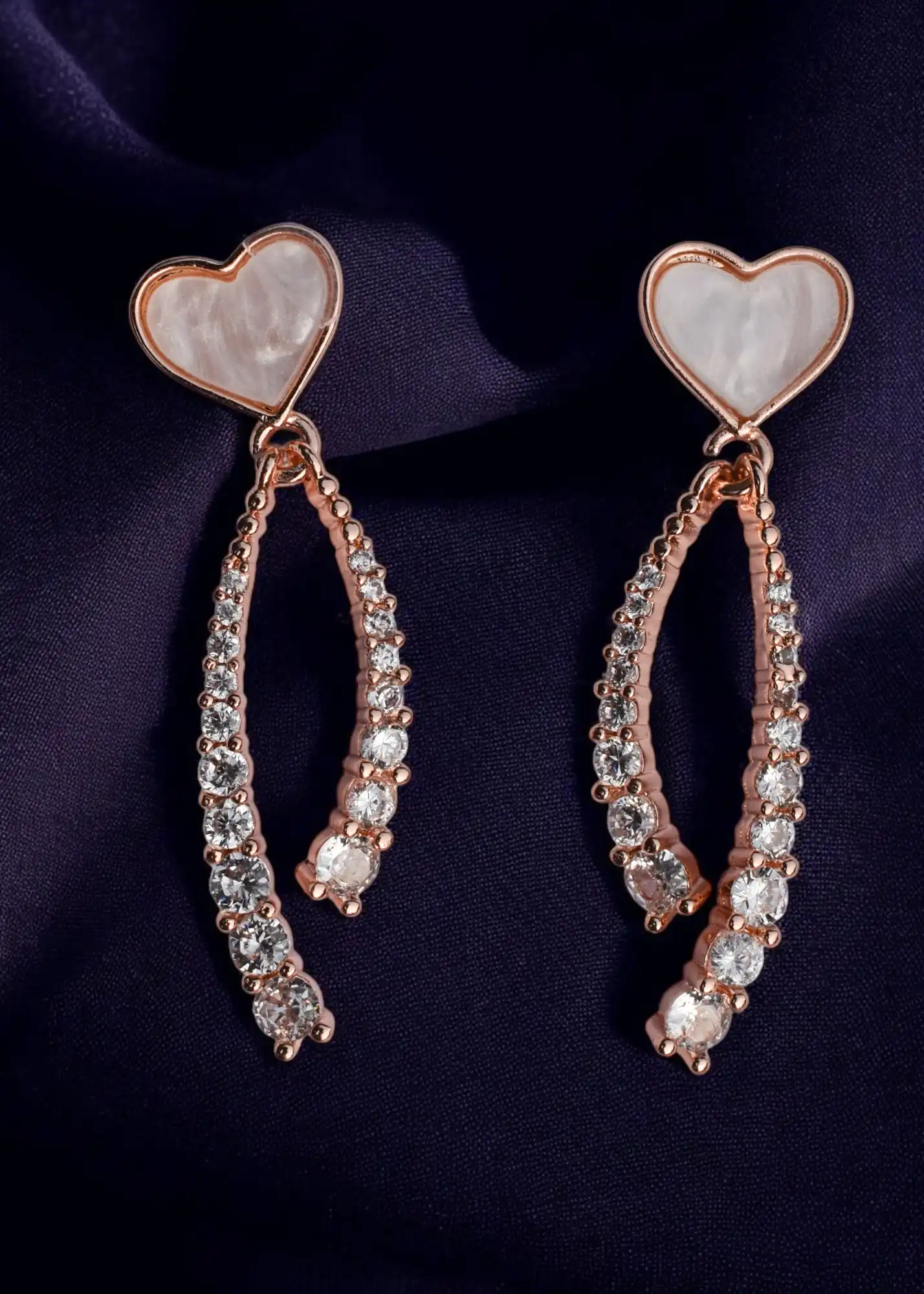Lady Love Earring| Rose Gold - Hover Image