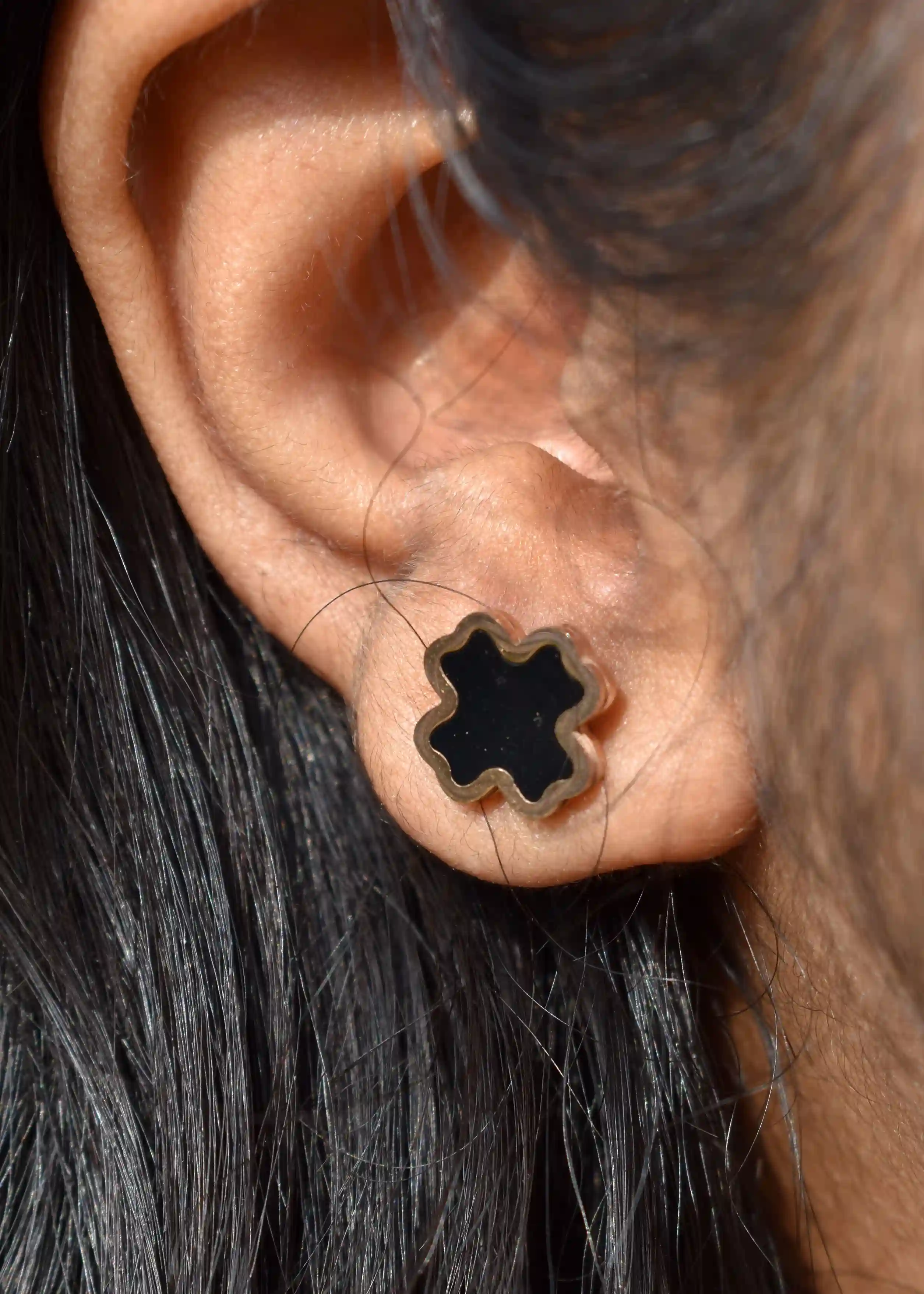 Luck Leaf Studs| Set of Three Cross-Shaped Studs Image